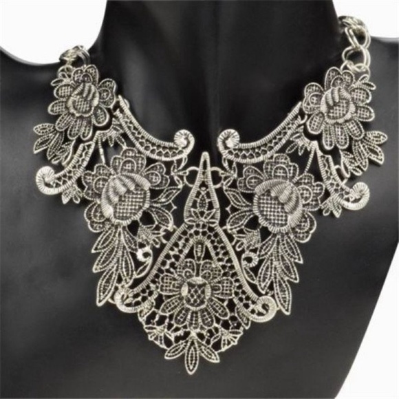 Jewelry - Silver Women metal Plated necklace